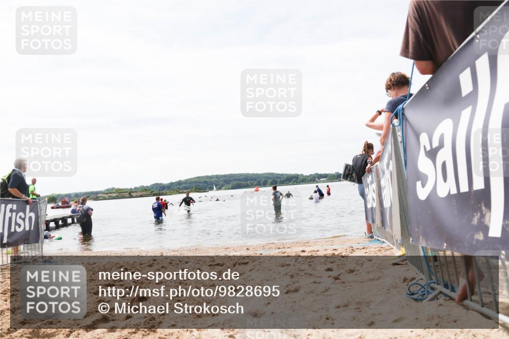 21.06.2026 - Viking Triathlon Michael Strokosch http://msf.ph/oto/9828695 21.06.2026 10:52:29 Schwimmen 222 meine-sportfotos.de