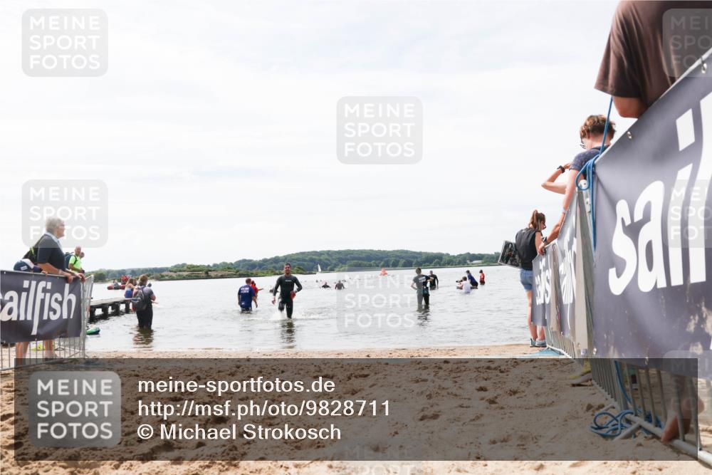 21.06.2026 - Viking Triathlon Michael Strokosch http://msf.ph/oto/9828711 21.06.2026 10:52:34 Schwimmen 624 meine-sportfotos.de