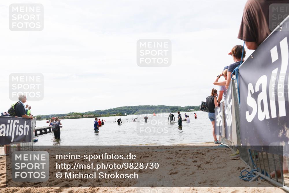 21.06.2026 - Viking Triathlon Michael Strokosch http://msf.ph/oto/9828730 21.06.2026 10:52:41 Schwimmen 624 meine-sportfotos.de
