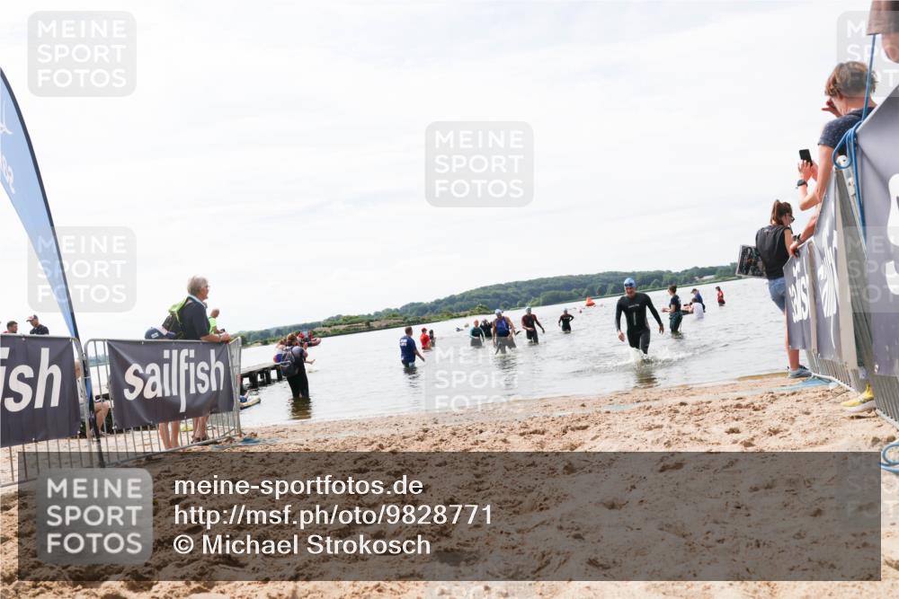 21.06.2026 - Viking Triathlon Michael Strokosch http://msf.ph/oto/9828771 21.06.2026 10:52:55 Schwimmen 385 meine-sportfotos.de