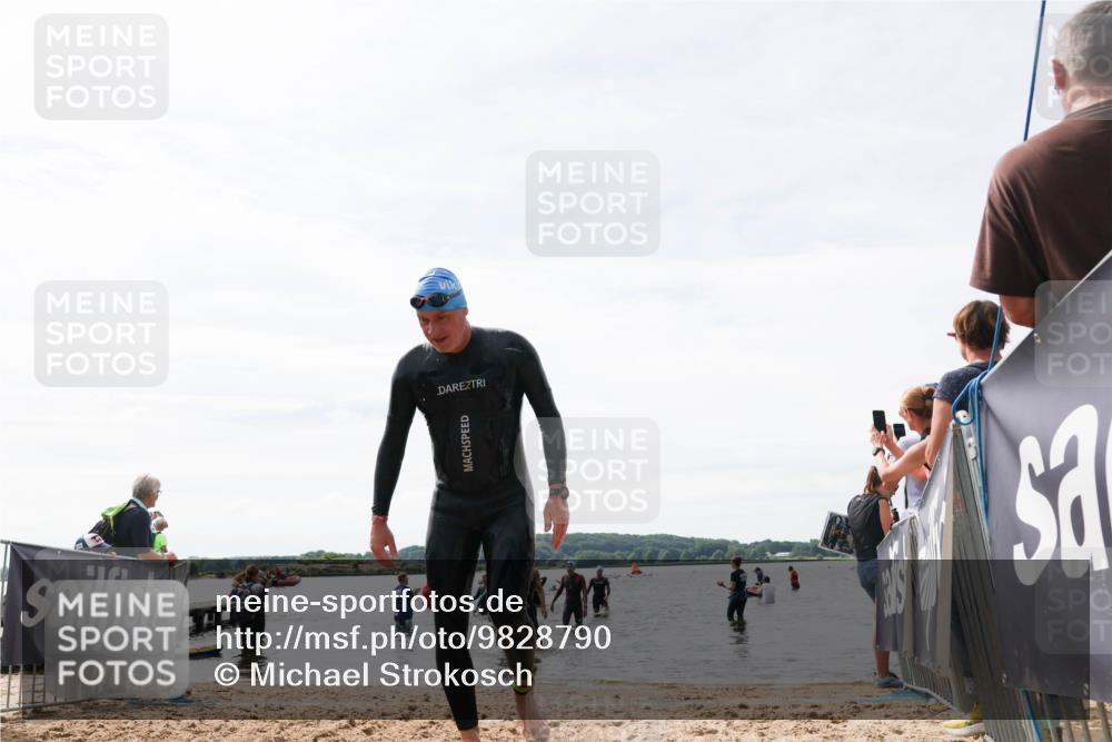 21.06.2026 - Viking Triathlon Michael Strokosch http://msf.ph/oto/9828790 21.06.2026 10:53:01 Schwimmen 385, 532, 661 meine-sportfotos.de