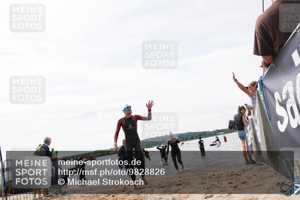 21.06.2026 - Viking Triathlon Michael Strokosch http://msf.ph/oto/9828826 21.06.2026 10:53:13 Schwimmen 133, 307, 433, 471, 532, 564, 622, 661 meine-sportfotos.de