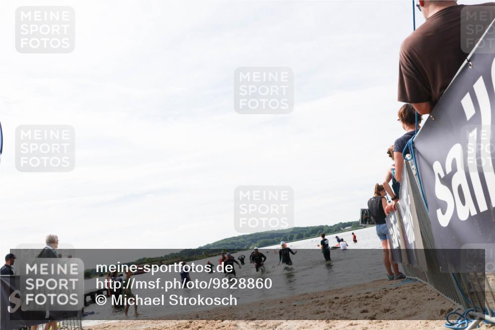 21.06.2026 - Viking Triathlon Michael Strokosch http://msf.ph/oto/9828860 21.06.2026 10:53:25 Schwimmen 92, 283, 564, 622 meine-sportfotos.de