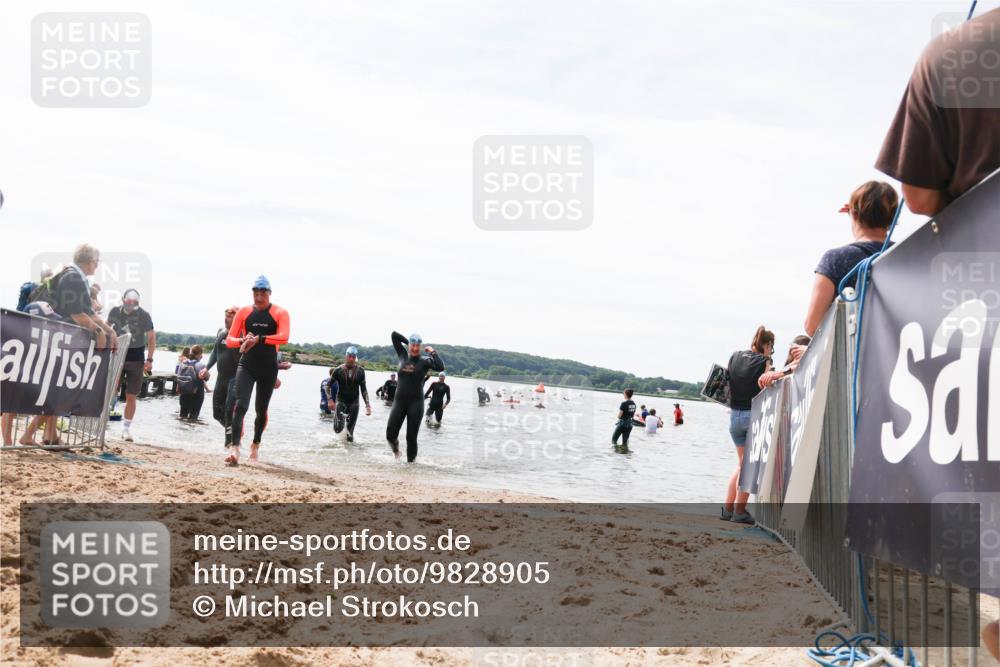 21.06.2026 - Viking Triathlon Michael Strokosch http://msf.ph/oto/9828905 21.06.2026 10:53:40 Schwimmen 59, 182, 365, 375, 607 meine-sportfotos.de