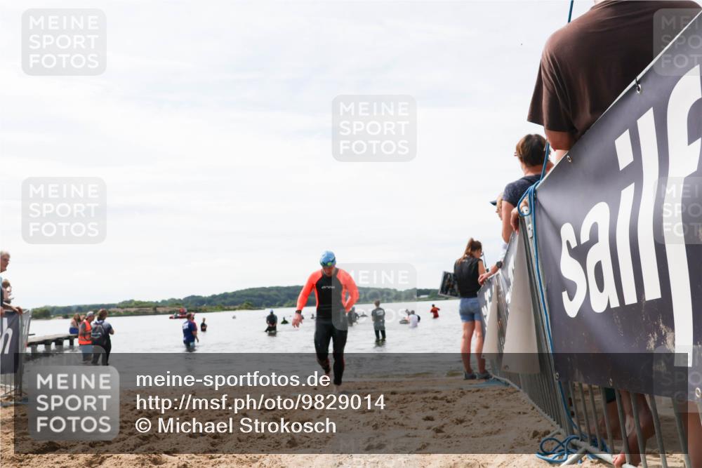 21.06.2026 - Viking Triathlon Michael Strokosch http://msf.ph/oto/9829014 21.06.2026 10:54:16 Schwimmen 237, 631 meine-sportfotos.de