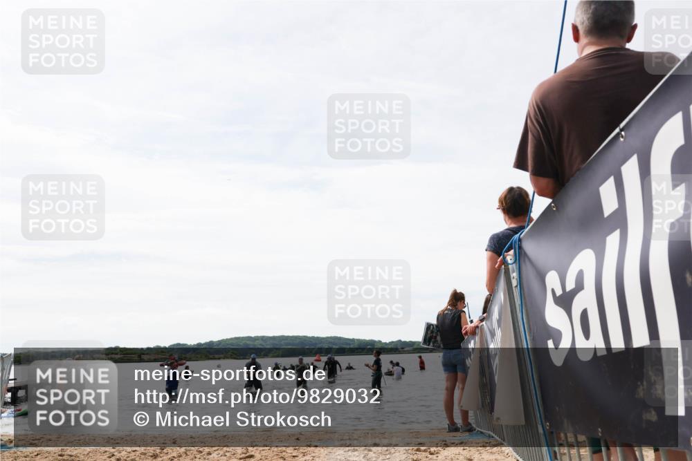 21.06.2026 - Viking Triathlon Michael Strokosch http://msf.ph/oto/9829032 21.06.2026 10:54:22 Schwimmen 237, 557 meine-sportfotos.de