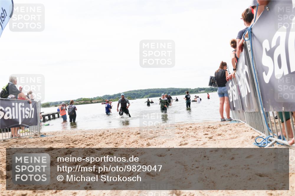 21.06.2026 - Viking Triathlon Michael Strokosch http://msf.ph/oto/9829047 21.06.2026 10:54:27 Schwimmen 427, 557 meine-sportfotos.de