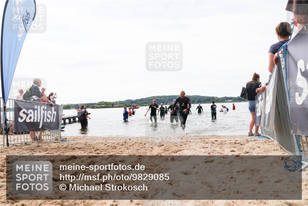 21.06.2026 - Viking Triathlon Michael Strokosch http://msf.ph/oto/9829085 21.06.2026 10:54:40 Schwimmen 413, 504, 613 meine-sportfotos.de