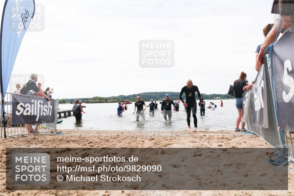 21.06.2026 - Viking Triathlon Michael Strokosch http://msf.ph/oto/9829090 21.06.2026 10:54:41 Schwimmen 413, 504, 613 meine-sportfotos.de