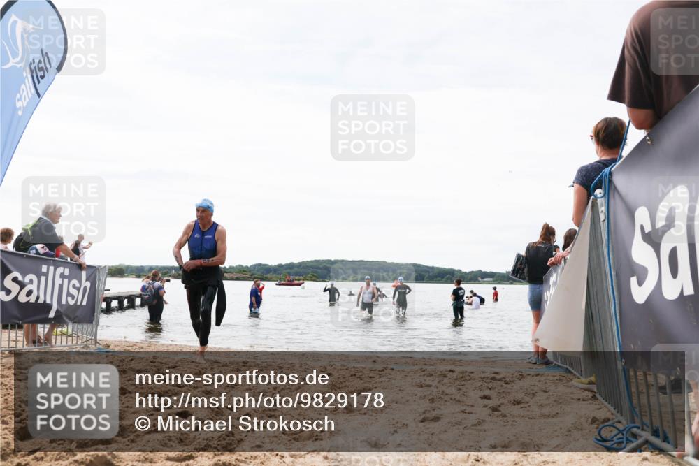 21.06.2026 - Viking Triathlon Michael Strokosch http://msf.ph/oto/9829178 21.06.2026 10:55:11 Schwimmen 160, 309 meine-sportfotos.de