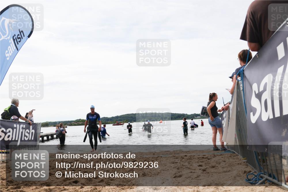 21.06.2026 - Viking Triathlon Michael Strokosch http://msf.ph/oto/9829236 21.06.2026 10:55:30 Schwimmen 305, 344, 561 meine-sportfotos.de