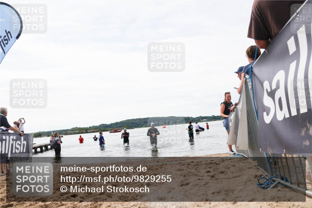 21.06.2026 - Viking Triathlon Michael Strokosch http://msf.ph/oto/9829255 21.06.2026 10:55:36 Schwimmen 81, 417, 561 meine-sportfotos.de