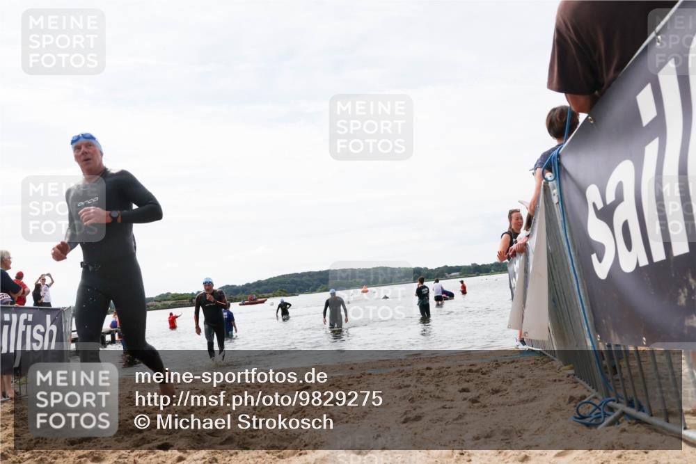 21.06.2026 - Viking Triathlon Michael Strokosch http://msf.ph/oto/9829275 21.06.2026 10:55:43 Schwimmen 81, 417 meine-sportfotos.de