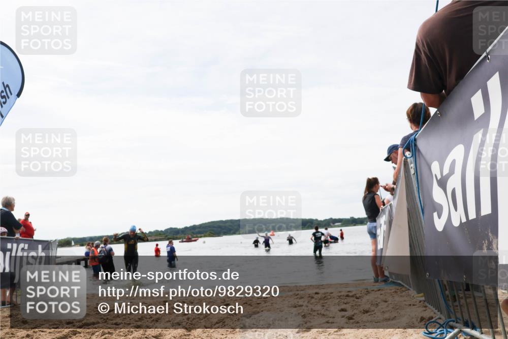 21.06.2026 - Viking Triathlon Michael Strokosch http://msf.ph/oto/9829320 21.06.2026 10:55:59 Schwimmen 77, 264 meine-sportfotos.de