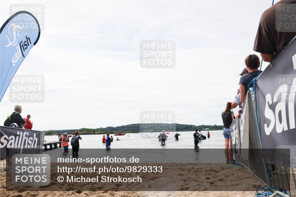 21.06.2026 - Viking Triathlon Michael Strokosch http://msf.ph/oto/9829333 21.06.2026 10:56:03 Schwimmen 264 meine-sportfotos.de