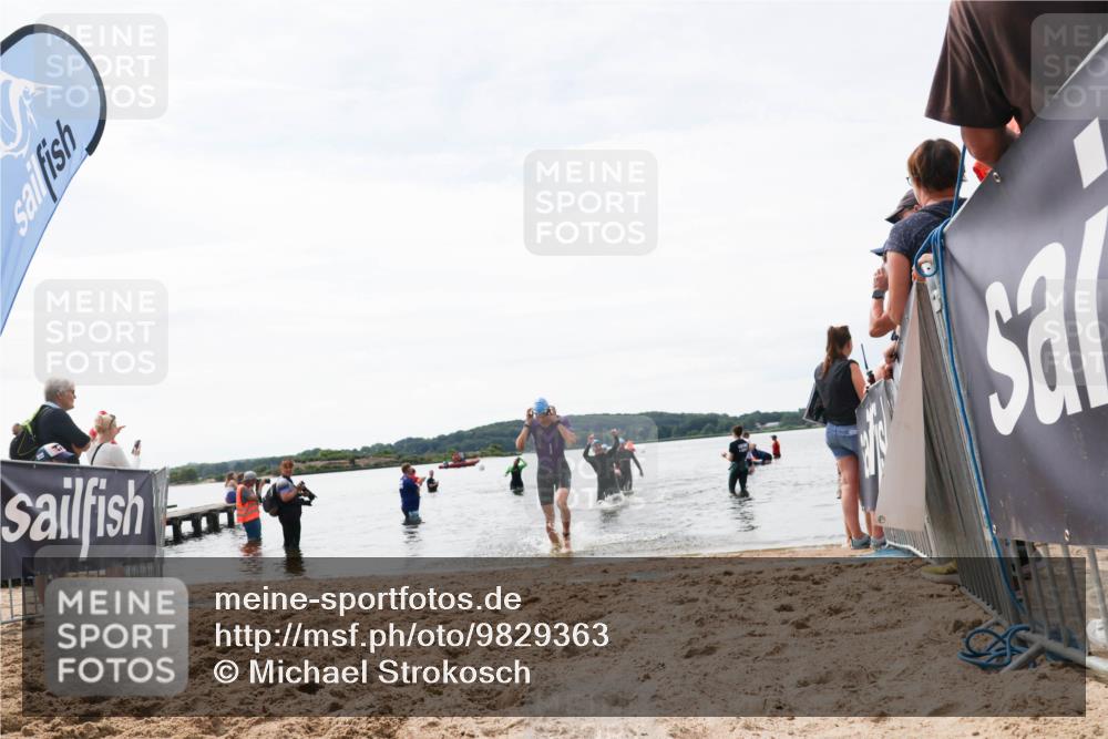 21.06.2026 - Viking Triathlon Michael Strokosch http://msf.ph/oto/9829363 21.06.2026 10:56:13 Schwimmen 117, 502 meine-sportfotos.de