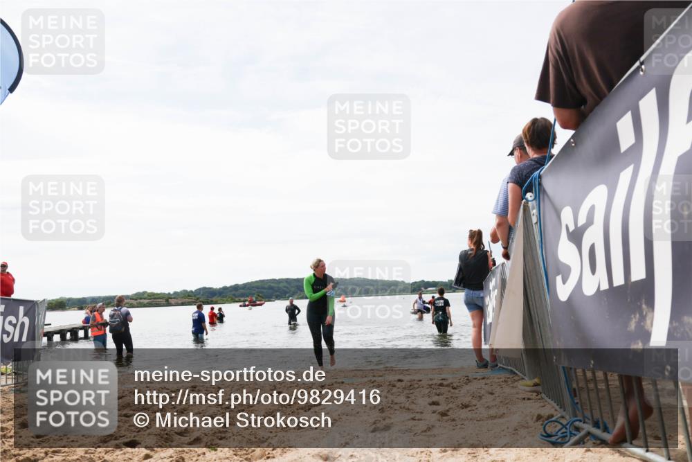 21.06.2026 - Viking Triathlon Michael Strokosch http://msf.ph/oto/9829416 21.06.2026 10:56:31 Schwimmen 24, 127 meine-sportfotos.de