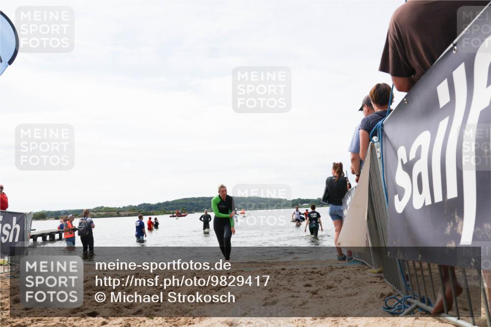 21.06.2026 - Viking Triathlon Michael Strokosch http://msf.ph/oto/9829417 21.06.2026 10:56:31 Schwimmen 24, 127 meine-sportfotos.de