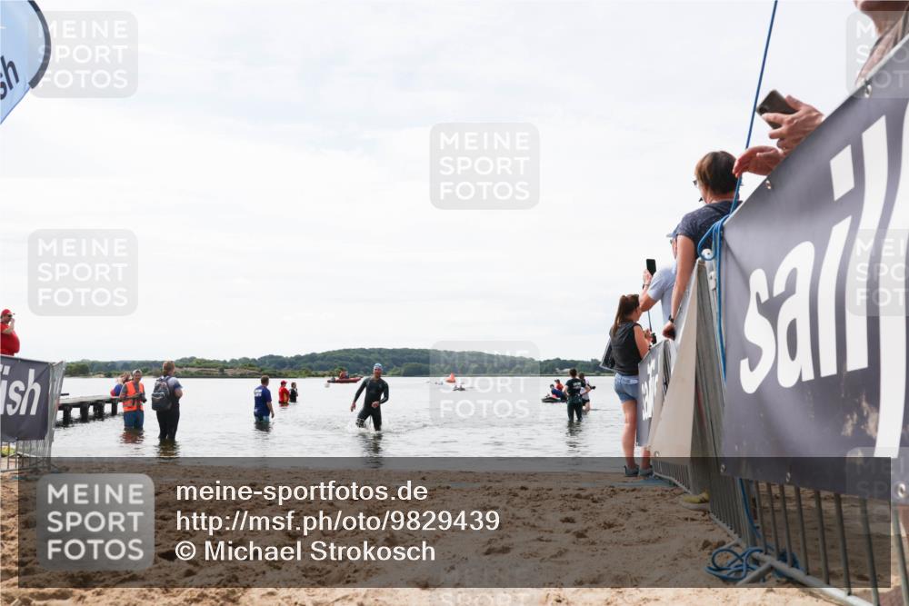 21.06.2026 - Viking Triathlon Michael Strokosch http://msf.ph/oto/9829439 21.06.2026 10:56:39 Schwimmen 374 meine-sportfotos.de