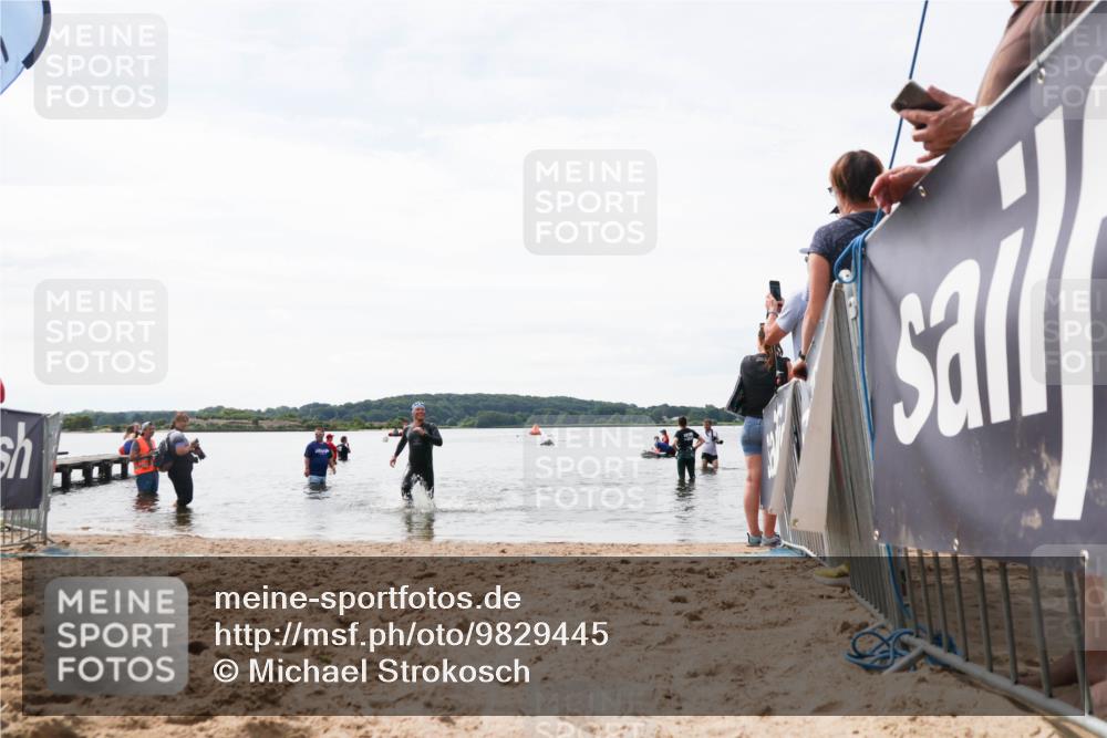 21.06.2026 - Viking Triathlon Michael Strokosch http://msf.ph/oto/9829445 21.06.2026 10:56:41 Schwimmen 374 meine-sportfotos.de