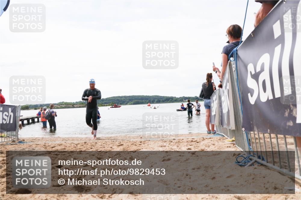 21.06.2026 - Viking Triathlon Michael Strokosch http://msf.ph/oto/9829453 21.06.2026 10:56:44 Schwimmen 374 meine-sportfotos.de