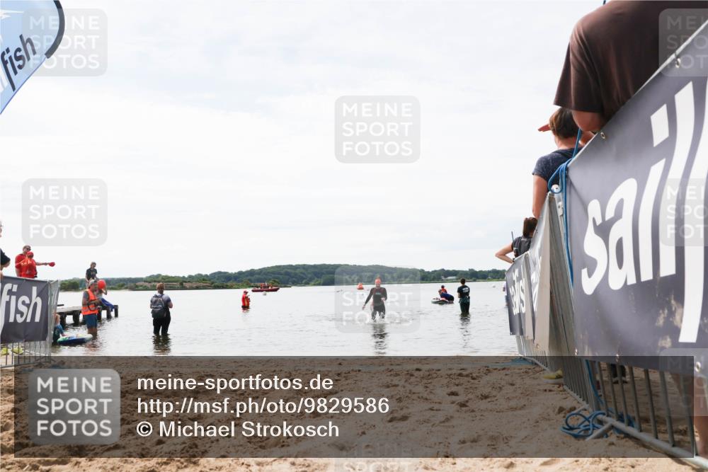 21.06.2026 - Viking Triathlon Michael Strokosch http://msf.ph/oto/9829586 21.06.2026 10:57:33 Schwimmen 652 meine-sportfotos.de