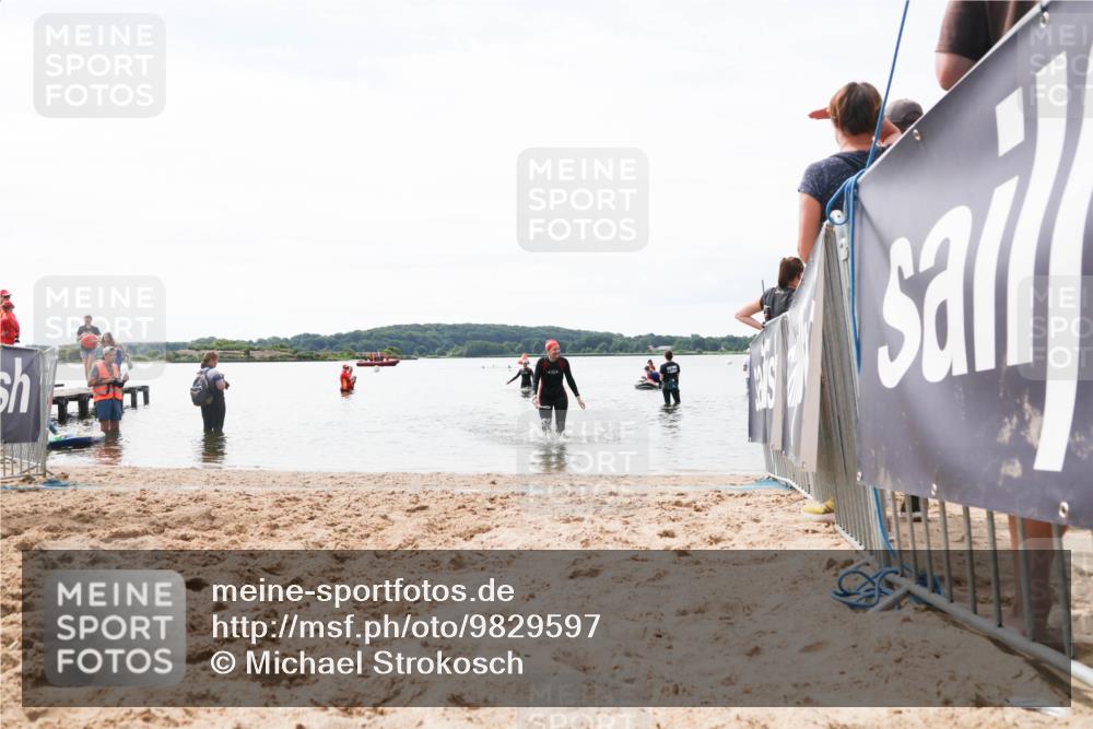 21.06.2026 - Viking Triathlon Michael Strokosch http://msf.ph/oto/9829597 21.06.2026 10:57:36 Schwimmen 652 meine-sportfotos.de