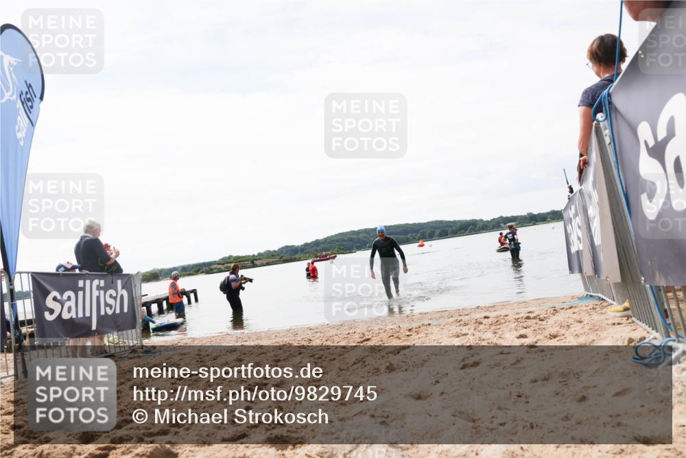 21.06.2026 - Viking Triathlon Michael Strokosch http://msf.ph/oto/9829745 21.06.2026 10:58:33 Schwimmen 439 meine-sportfotos.de