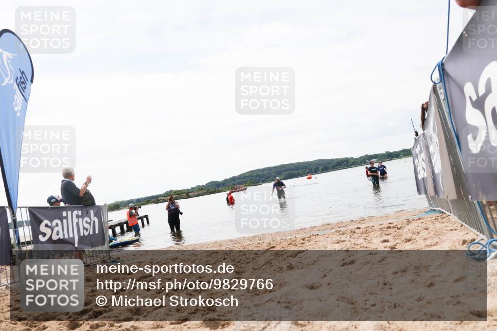 21.06.2026 - Viking Triathlon Michael Strokosch http://msf.ph/oto/9829766 21.06.2026 10:58:40 Schwimmen 439 meine-sportfotos.de