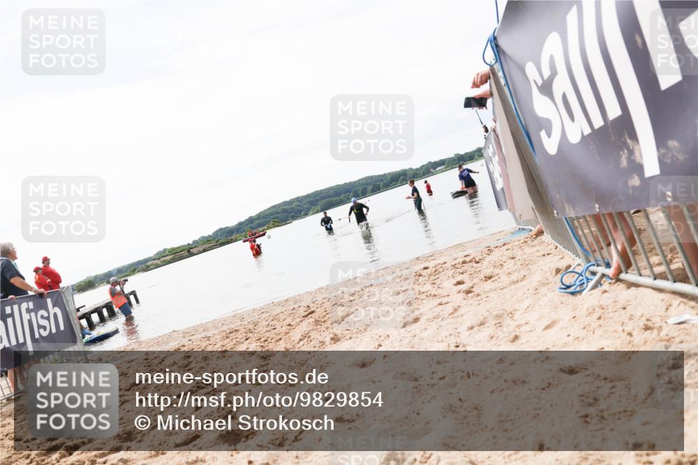 21.06.2026 - Viking Triathlon Michael Strokosch http://msf.ph/oto/9829854 21.06.2026 10:59:10 Schwimmen 106 meine-sportfotos.de