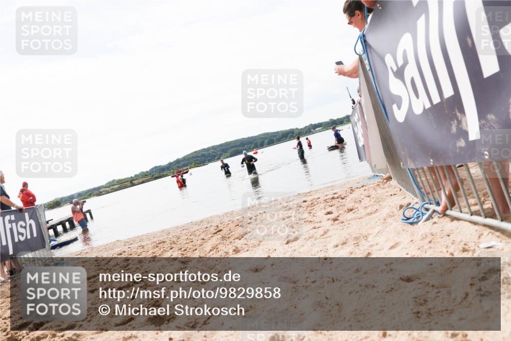 21.06.2026 - Viking Triathlon Michael Strokosch http://msf.ph/oto/9829858 21.06.2026 10:59:11 Schwimmen 106 meine-sportfotos.de