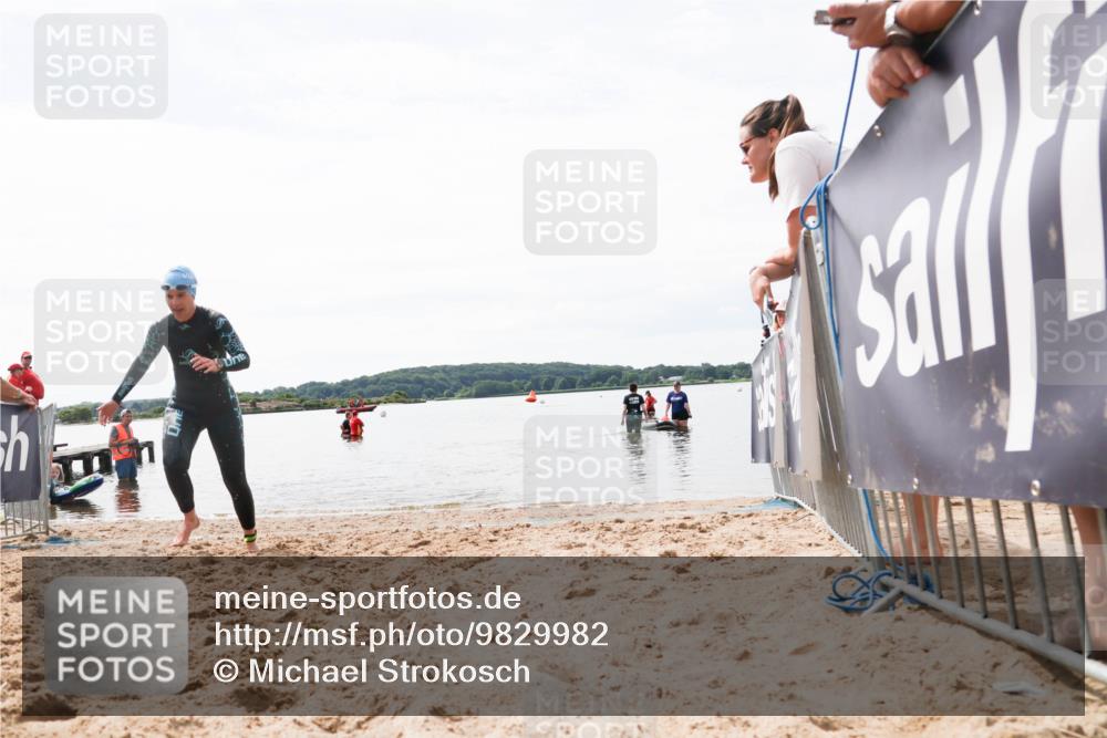21.06.2026 - Viking Triathlon Michael Strokosch http://msf.ph/oto/9829982 21.06.2026 10:59:53 Schwimmen 542 meine-sportfotos.de