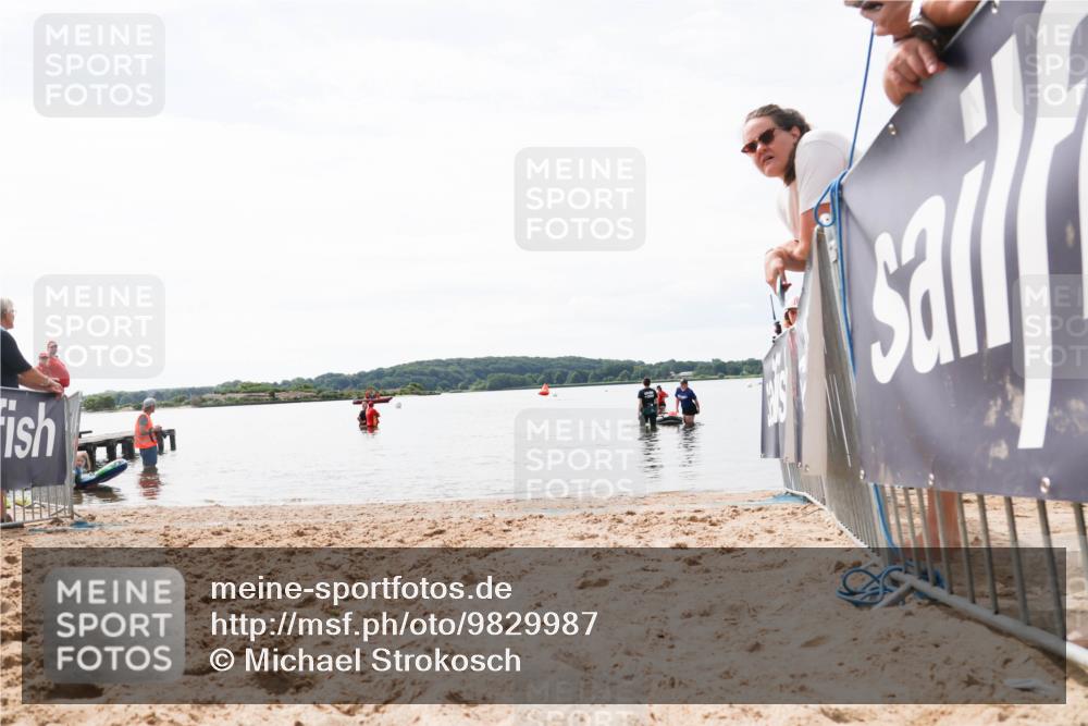 21.06.2026 - Viking Triathlon Michael Strokosch http://msf.ph/oto/9829987 21.06.2026 10:59:54 Schwimmen 542 meine-sportfotos.de