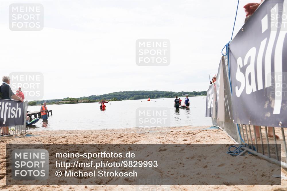 21.06.2026 - Viking Triathlon Michael Strokosch http://msf.ph/oto/9829993 21.06.2026 10:59:56 Schwimmen 542 meine-sportfotos.de