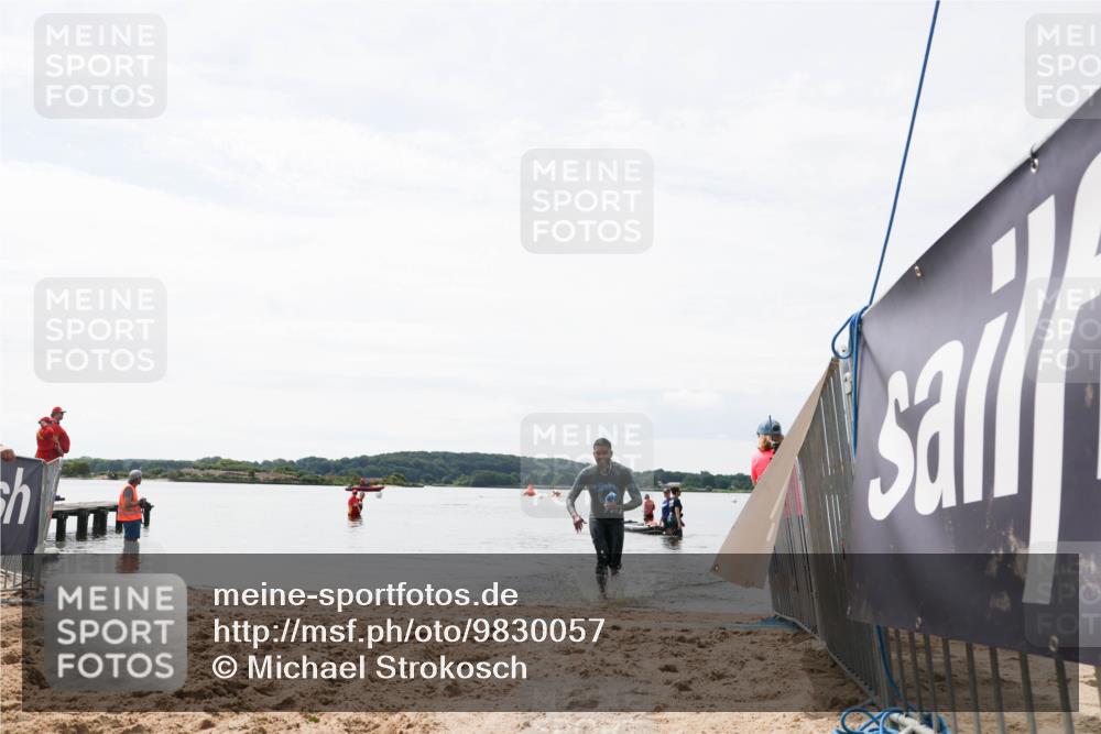 21.06.2026 - Viking Triathlon Michael Strokosch http://msf.ph/oto/9830057 21.06.2026 11:01:08 Schwimmen 71 meine-sportfotos.de