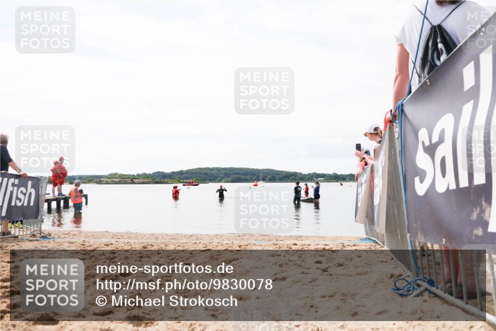 21.06.2026 - Viking Triathlon Michael Strokosch http://msf.ph/oto/9830078 21.06.2026 11:01:49 Schwimmen  meine-sportfotos.de