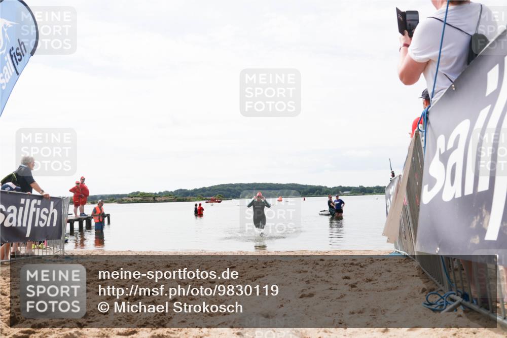 21.06.2026 - Viking Triathlon Michael Strokosch http://msf.ph/oto/9830119 21.06.2026 11:02:04 Schwimmen 646 meine-sportfotos.de