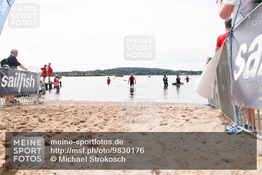 21.06.2026 - Viking Triathlon Michael Strokosch http://msf.ph/oto/9830176 21.06.2026 11:02:49 Schwimmen 379 meine-sportfotos.de