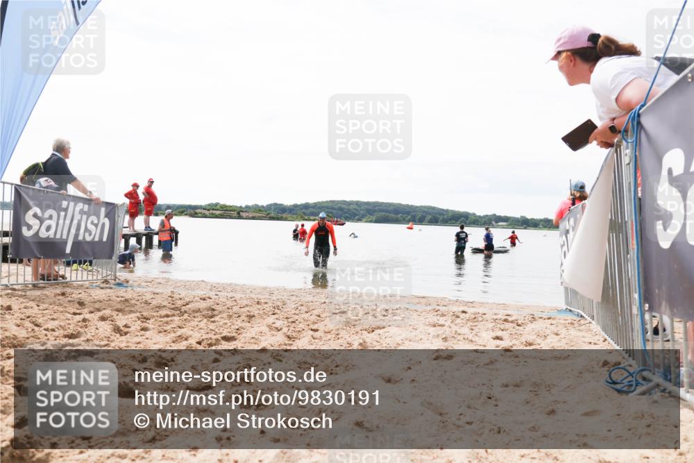 21.06.2026 - Viking Triathlon Michael Strokosch http://msf.ph/oto/9830191 21.06.2026 11:02:54 Schwimmen 379 meine-sportfotos.de