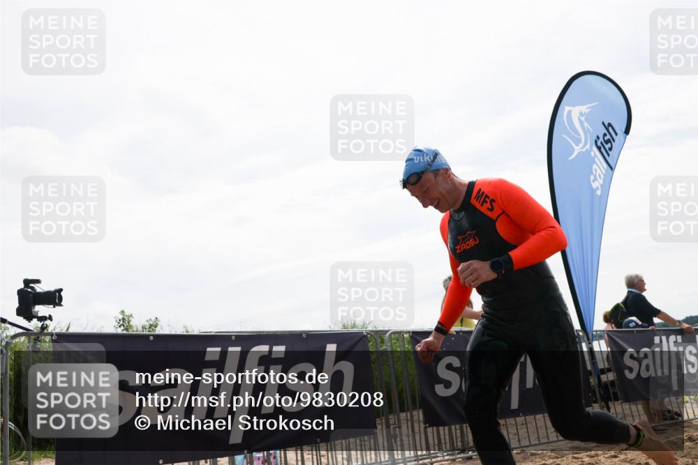 21.06.2026 - Viking Triathlon Michael Strokosch http://msf.ph/oto/9830208 21.06.2026 11:02:59 Schwimmen 379 meine-sportfotos.de
