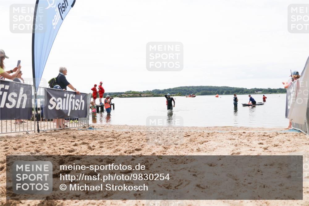 21.06.2026 - Viking Triathlon Michael Strokosch http://msf.ph/oto/9830254 21.06.2026 11:03:22 Schwimmen 529 meine-sportfotos.de