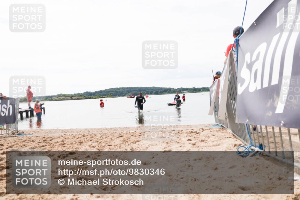 21.06.2026 - Viking Triathlon Michael Strokosch http://msf.ph/oto/9830346 21.06.2026 11:04:12 Schwimmen 421 meine-sportfotos.de