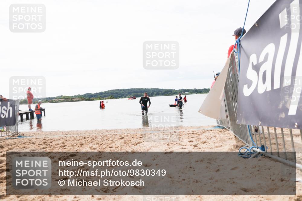 21.06.2026 - Viking Triathlon Michael Strokosch http://msf.ph/oto/9830349 21.06.2026 11:04:13 Schwimmen 421 meine-sportfotos.de