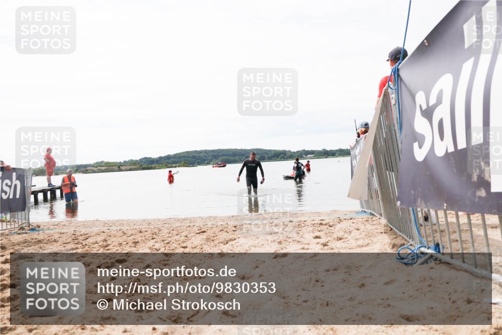 21.06.2026 - Viking Triathlon Michael Strokosch http://msf.ph/oto/9830353 21.06.2026 11:04:15 Schwimmen 421 meine-sportfotos.de
