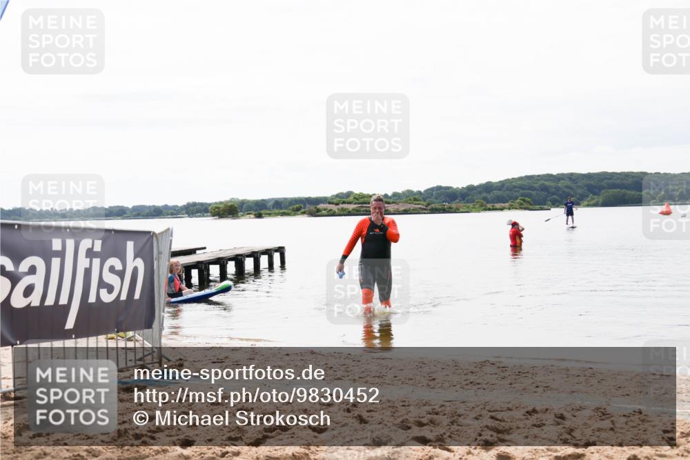21.06.2026 - Viking Triathlon Michael Strokosch http://msf.ph/oto/9830452 21.06.2026 11:11:16 Schwimmen 39 meine-sportfotos.de