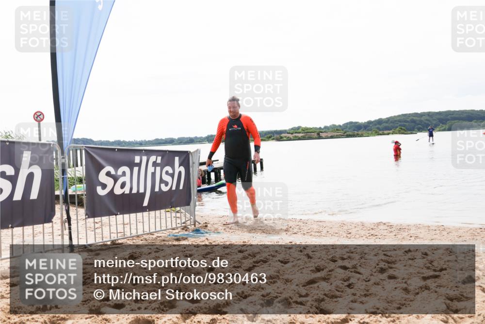 21.06.2026 - Viking Triathlon Michael Strokosch http://msf.ph/oto/9830463 21.06.2026 11:11:19 Schwimmen 39 meine-sportfotos.de
