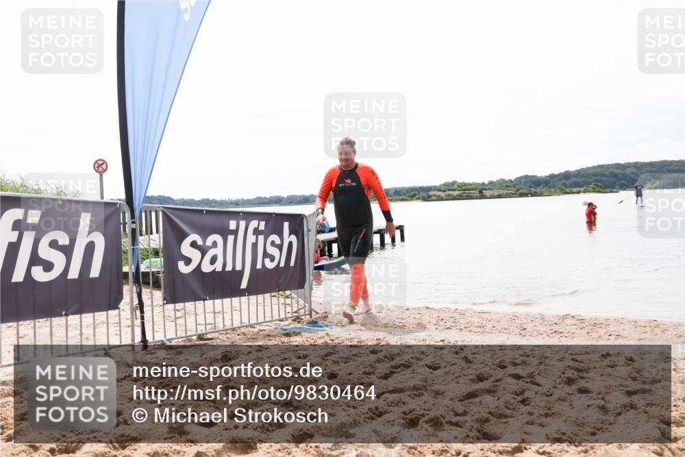 21.06.2026 - Viking Triathlon Michael Strokosch http://msf.ph/oto/9830464 21.06.2026 11:11:20 Schwimmen 39 meine-sportfotos.de