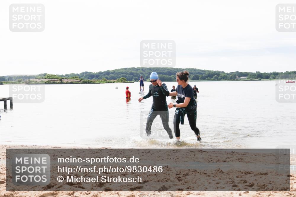 21.06.2026 - Viking Triathlon Michael Strokosch http://msf.ph/oto/9830486 21.06.2026 11:12:18 Schwimmen 368 meine-sportfotos.de