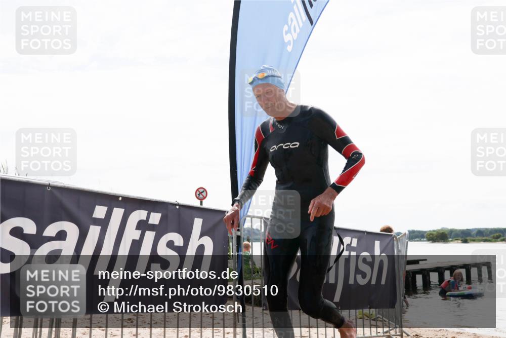 21.06.2026 - Viking Triathlon Michael Strokosch http://msf.ph/oto/9830510 21.06.2026 11:12:44 Schwimmen 70 meine-sportfotos.de