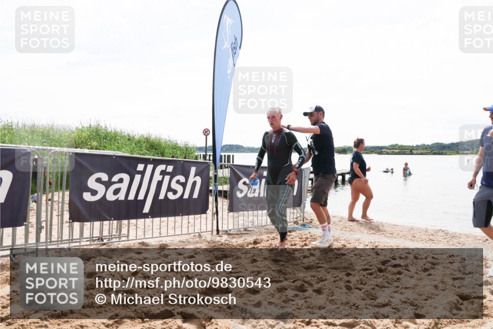 21.06.2026 - Viking Triathlon Michael Strokosch http://msf.ph/oto/9830543 21.06.2026 11:18:38 Schwimmen 431 meine-sportfotos.de
